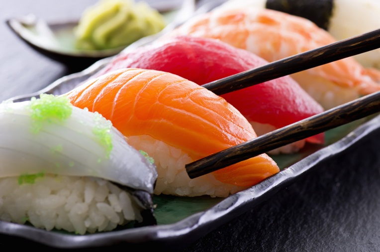 Món sushi: Từ đồ bảo quản nâng tầm thành nghệ thuật đẳng cấp