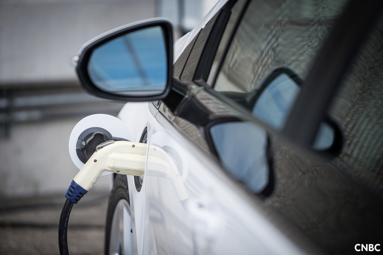 Lãnh đạo Mitsubishi: Xe điện trong tương lai còn rẻ hơn xe xăng dầu