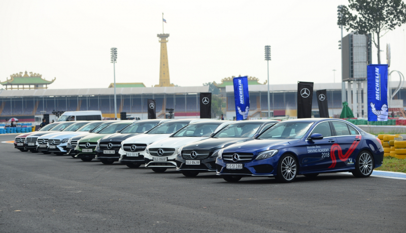 Thêm gần 300 xe Mercedes-Benz bị triệu hồi tại Việt Nam vì lỗi túi khí