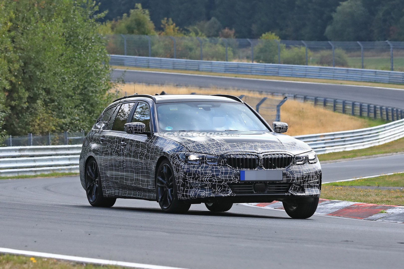  Xe gia đình lý tưởng BMW 3-Series Touring 2019
