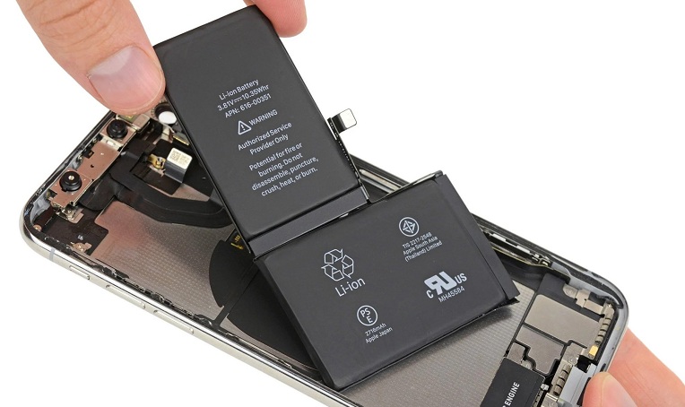 Chi phí thay pin iPhone tăng cao nhất 40%