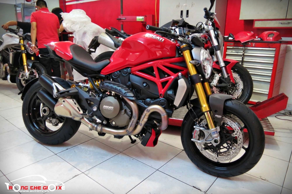Ducati Monster 1200S về Việt Nam 2