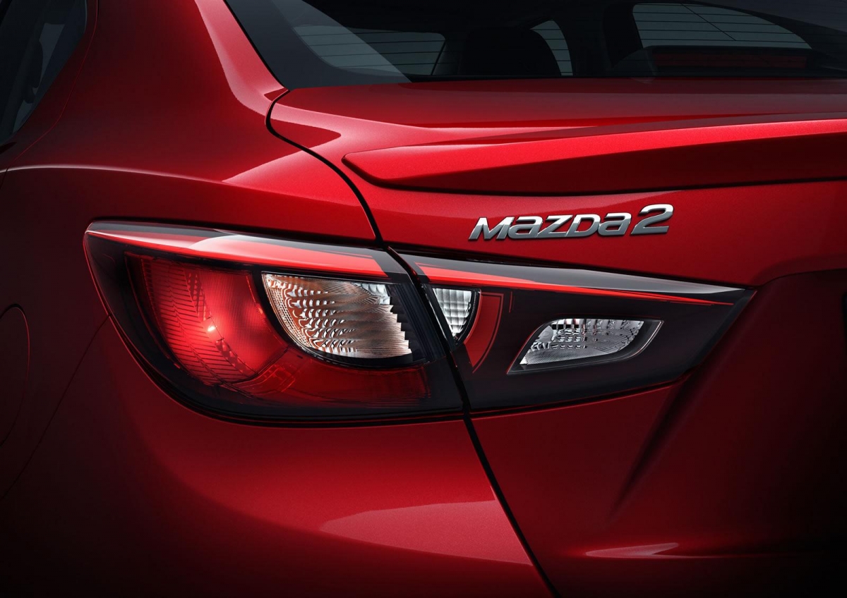 Mazda 2 Sedan hoàn toàn mới lộ diện trước ngày ra mắt _ảnh5