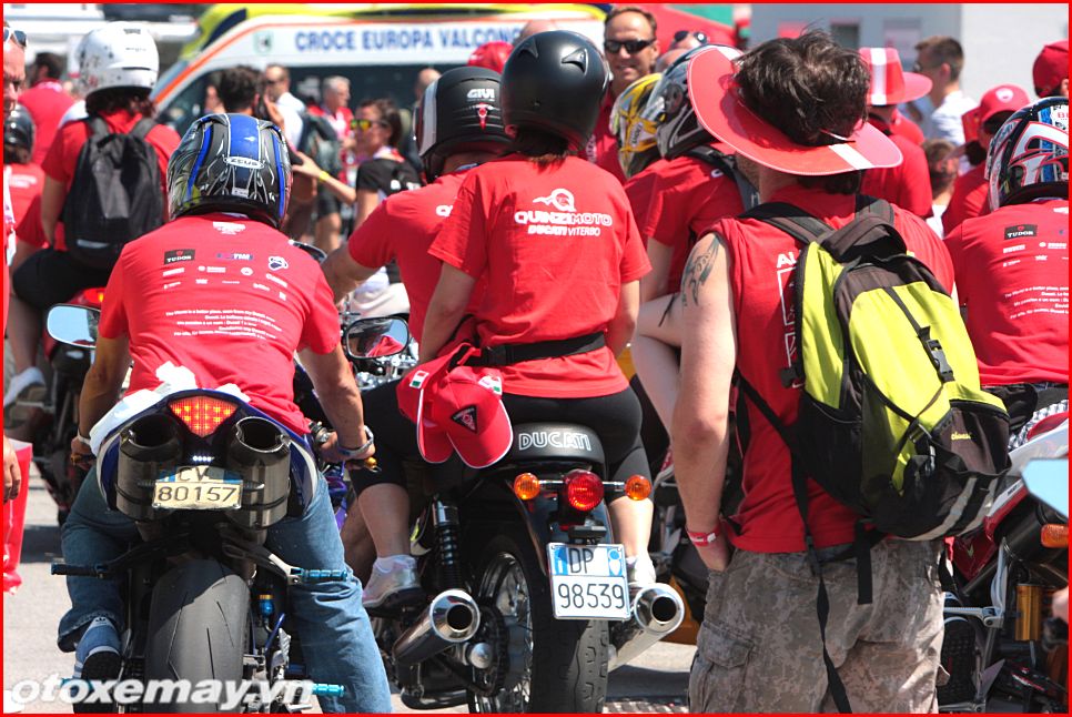 Cháy rực một mầu đỏ tại World Ducati Week 2014 15