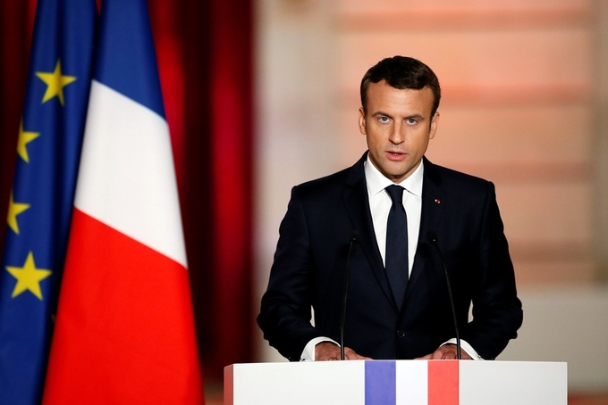 Những hình ảnh đắt giá trong lễ nhậm chức tân Tổng thống Pháp