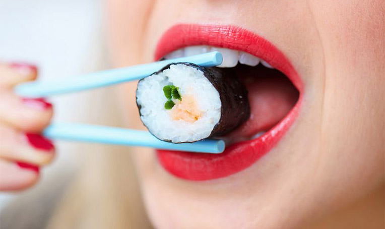 Cảnh báo ăn sushi nhiễm ký sinh trùng gây chết người