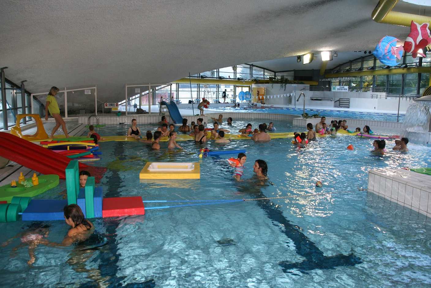 Bể bơi công cộng hóa… “bể bệnh”