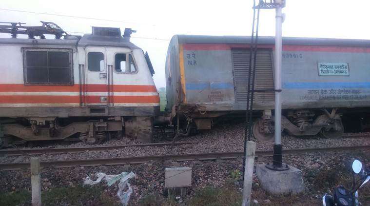 Lãnh đạo đường sắt Ấn Độ từ chức do để tai nạn xảy ra liên tiếp