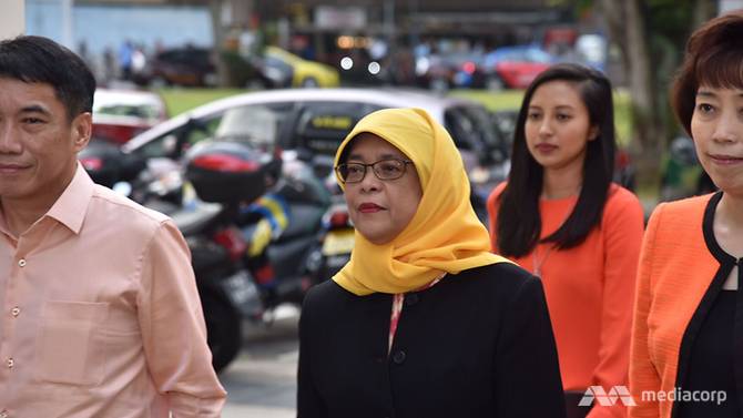 Bà Halimah Yacob sắp trở thành nữ tổng thống đầu tiên của Singapore