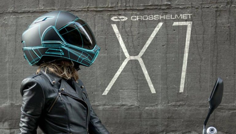 Mũ bảo hiểm thông minh CrossHelmet X1 gọi vốn thành công