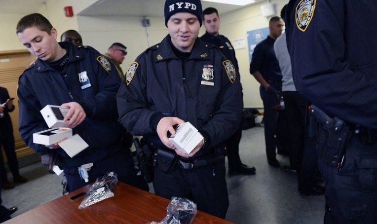 Bỏ smartphone Lumia, cảnh sát Mỹ chuyển sang dùng iPhone 7