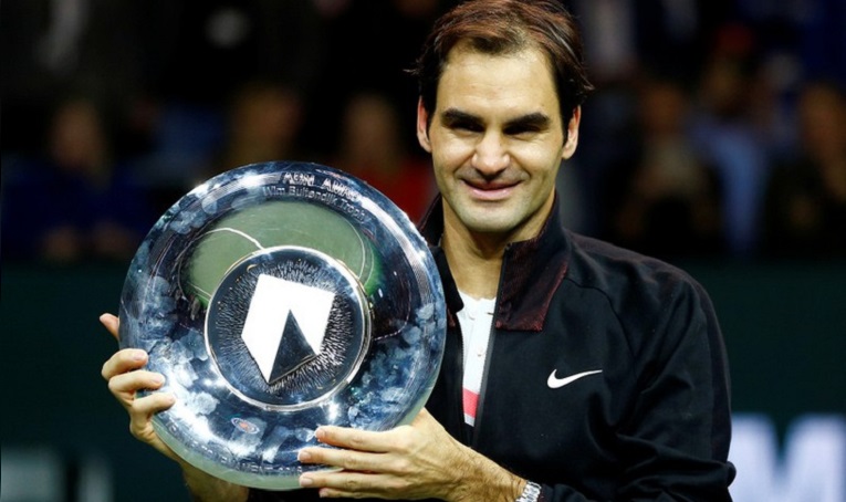 Federer xô đổ thêm nhiều kỷ lục sau chức vô địch Rotterdam Open 2018