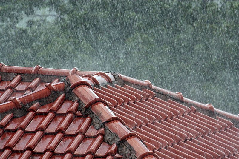 Bắc Bộ chuyển mưa, Nam Bộ vẫn nắng nóng gay gắt