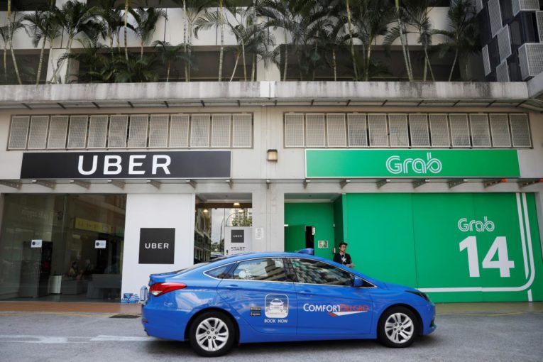 Grab mua lại Uber Đông Nam Á: Khách hàng bị ảnh hưởng gì? 