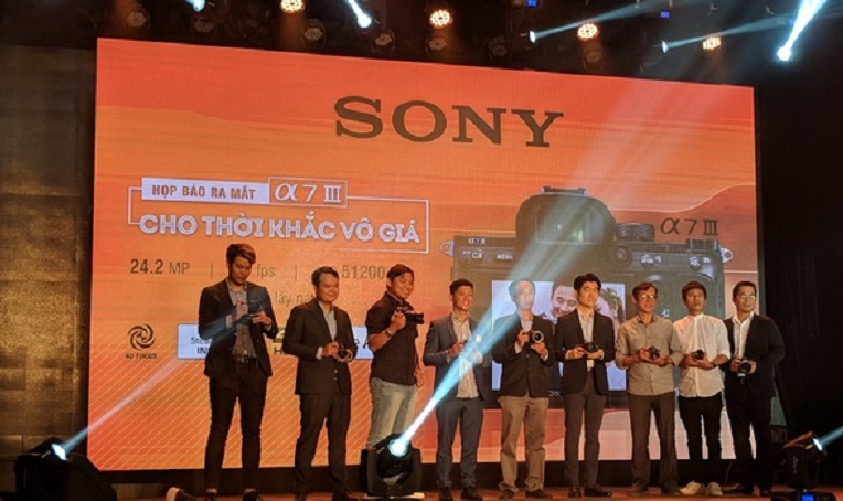 Sony bán máy ảnh A7 III tại Việt Nam giữa tháng 4 với giá 48,9 triệu đồng