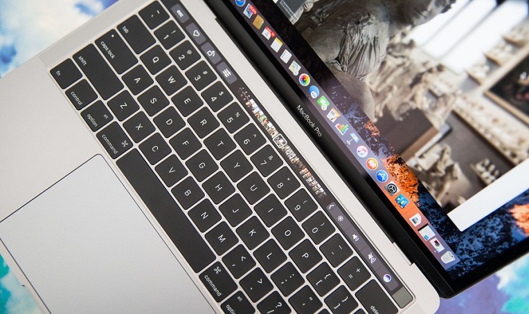 Apple chính thức bị người dùng MacBook khởi kiện