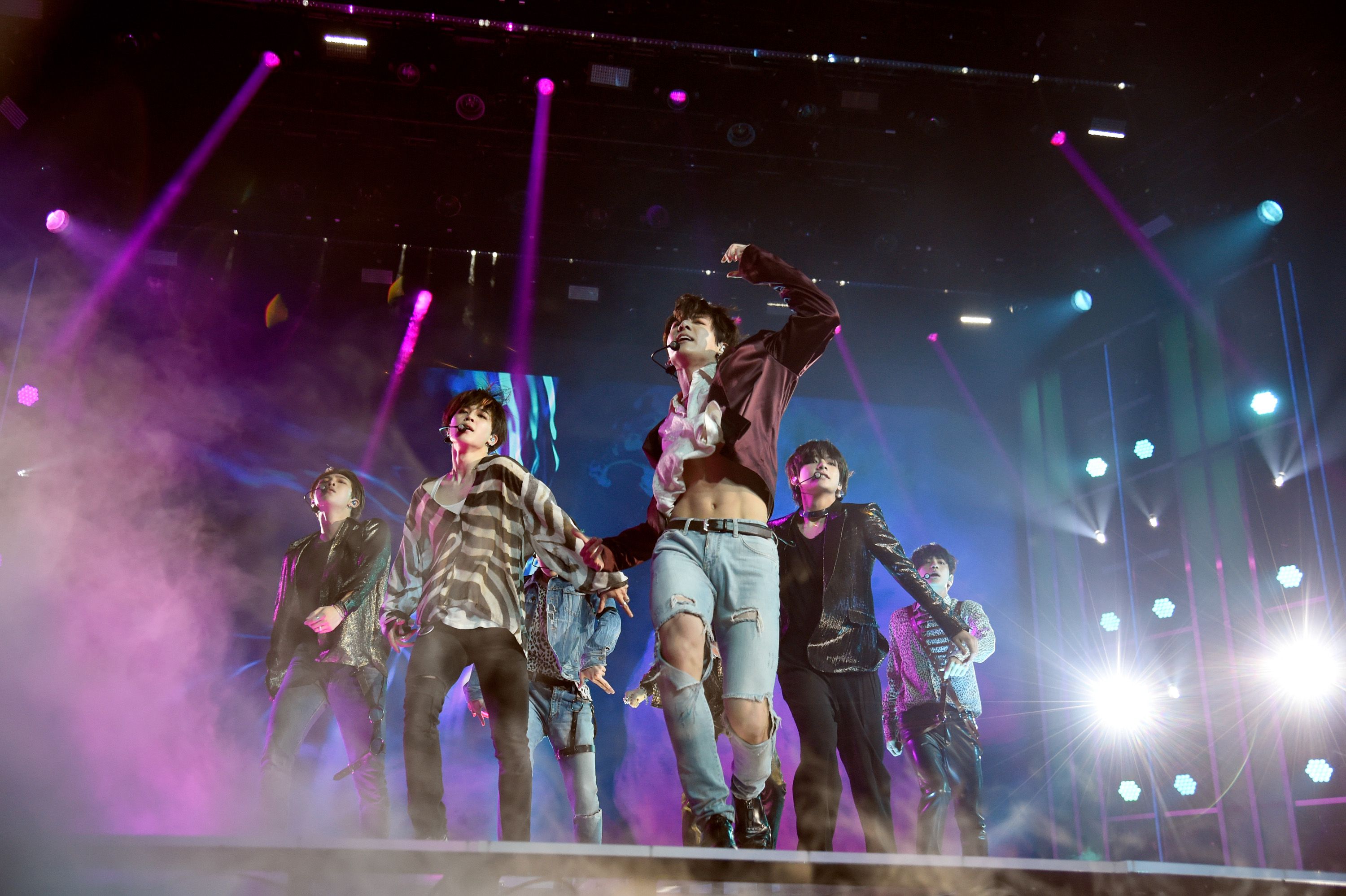 BTS lại gây bão tại Billboard Music Awards 2018