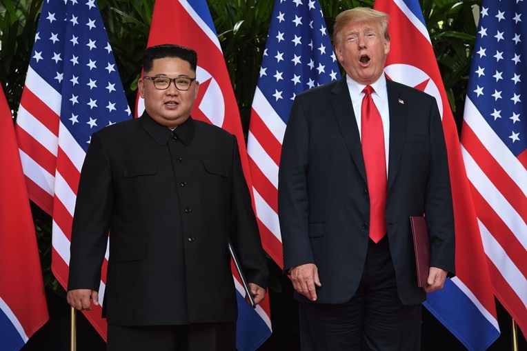 Thời trang Trump-Kim: Ma trận mix đồ