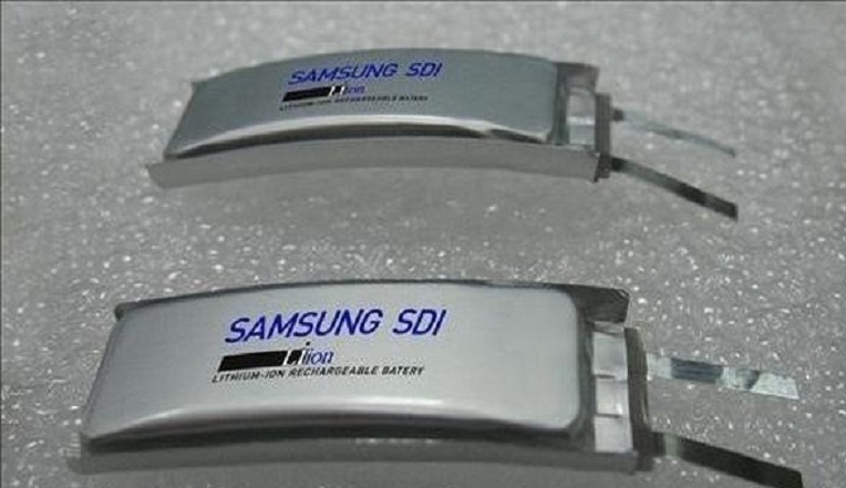 Samsung sắp sản xuất pin dẻo trang bị cho smartphone màn hình gập