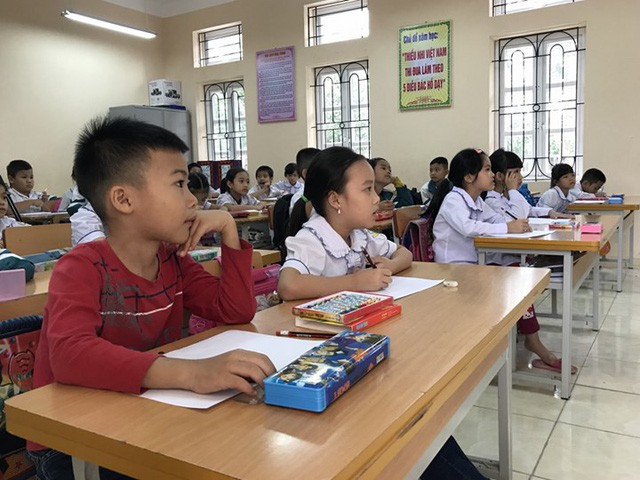 Hà Nội sẽ tăng thêm giáo viên để quản lý các lớp đông
