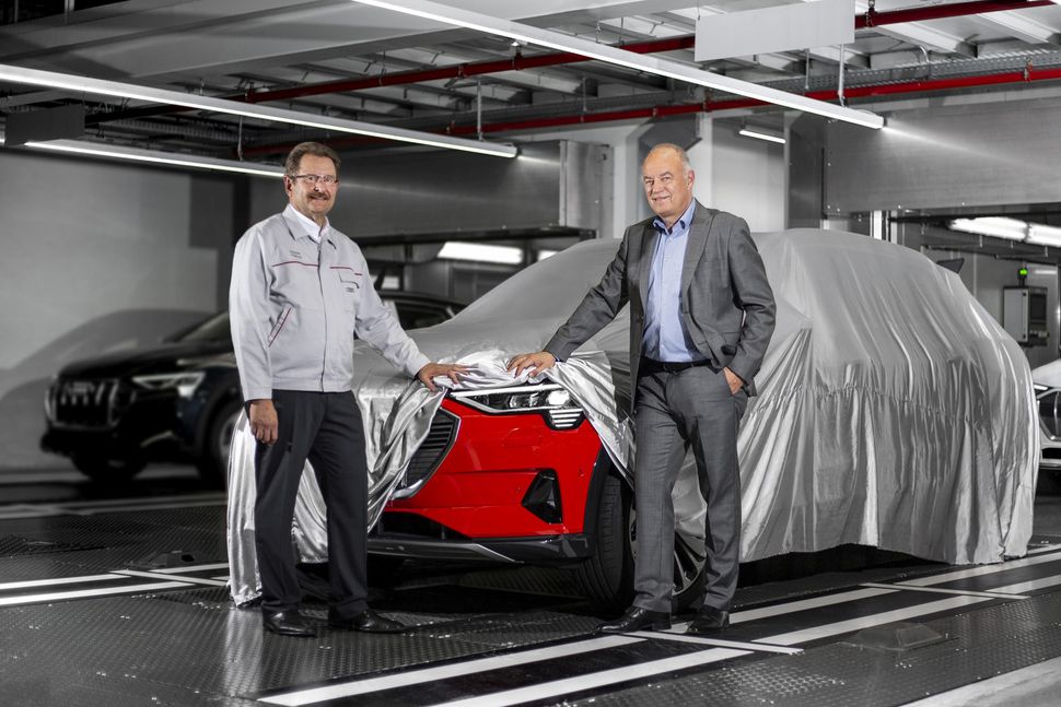 SUV điện Audi e-tron sẵn sàng ra mắt vào tháng 9