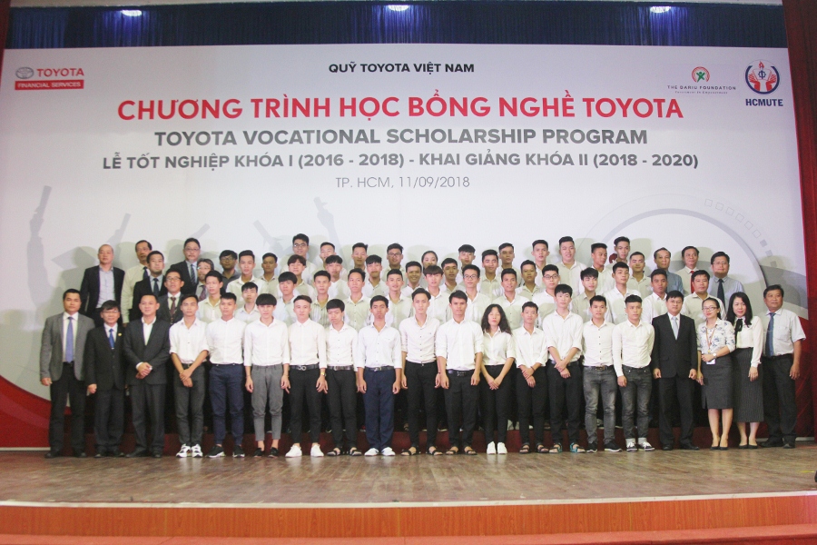 Toyota cấp học bổng dạy nghề cho học sinh Việt