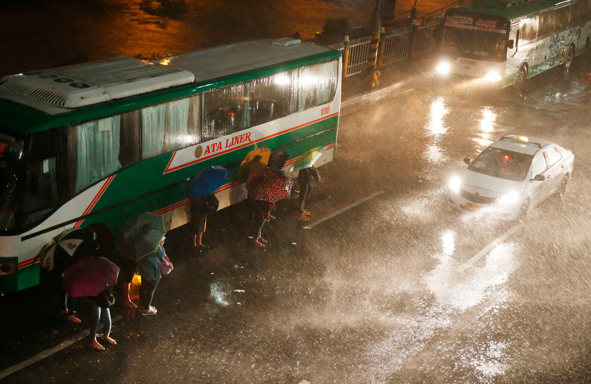 Siêu bão Mangkhut đã đến Philippines