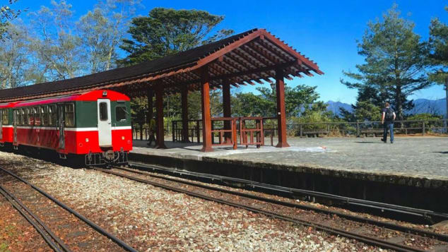 Đài Loan bảo tồn lịch sử bằng tuyến đường sắt lên núi 100 năm tuổi