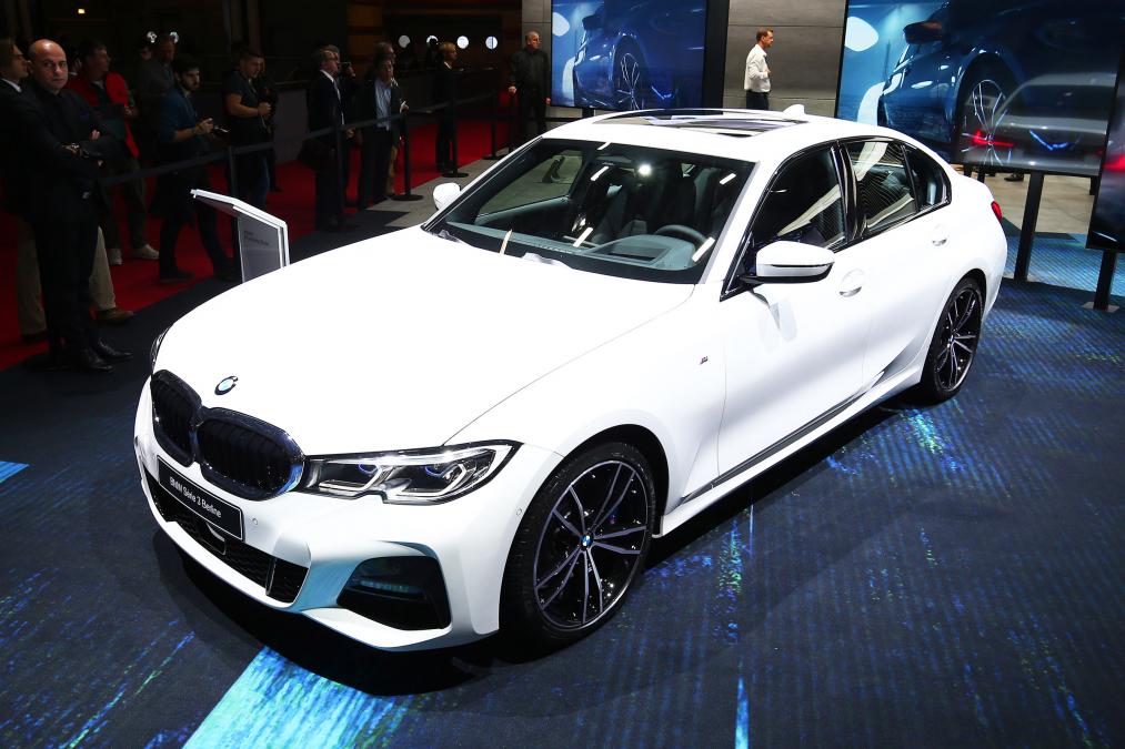 BMW 3 Series 2019 ra mắt, giá khởi điểm 40.200 USD