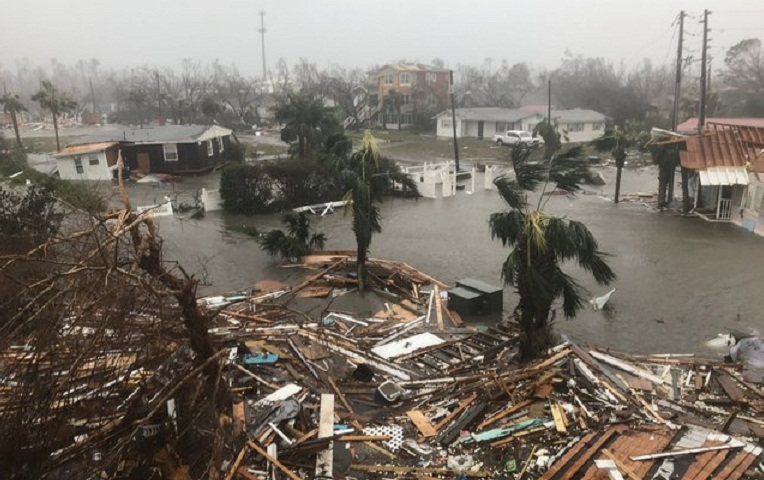 Miền Nam nước Mỹ bị cơn bão mạnh nhất thế kỷ tàn phá