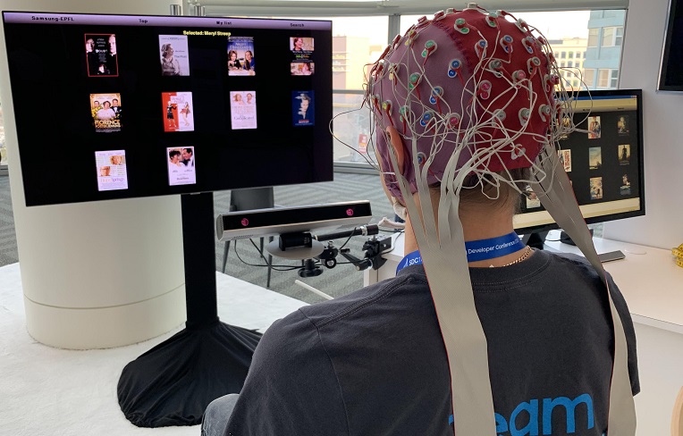 Samsung phát triển TV điều khiển bằng trí não cho người khuyết tật