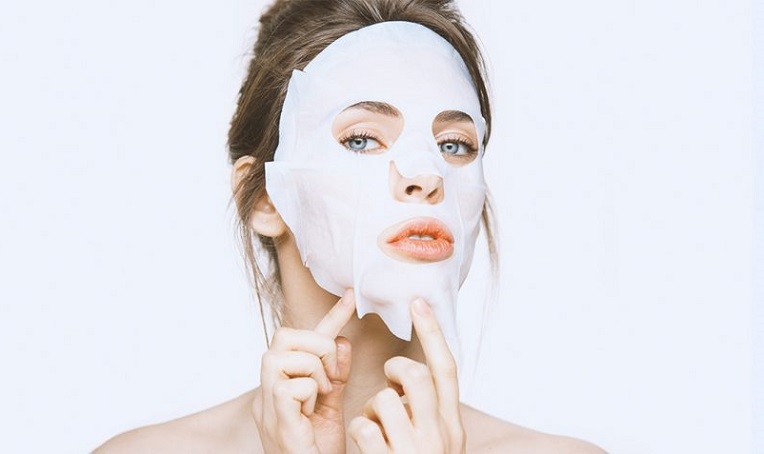 Mẹo đắp mặt nạ giấy ngày đông giúp tăng gấp đôi hiệu quả