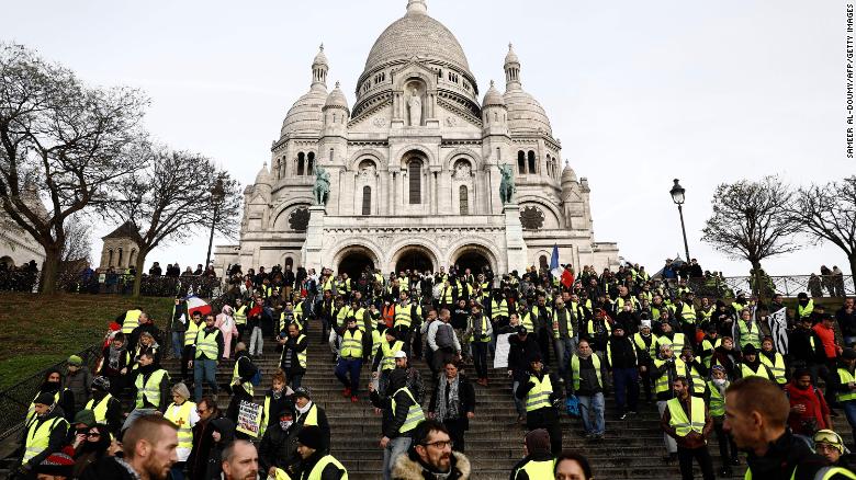 Cái chết thứ 10 liên quan đến các cuộc biểu tình 'áo vàng' của Pháp