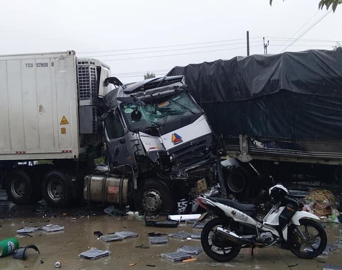 Những vụ tai nạn kinh hoàng liên quan tới “hung thần xa lộ”