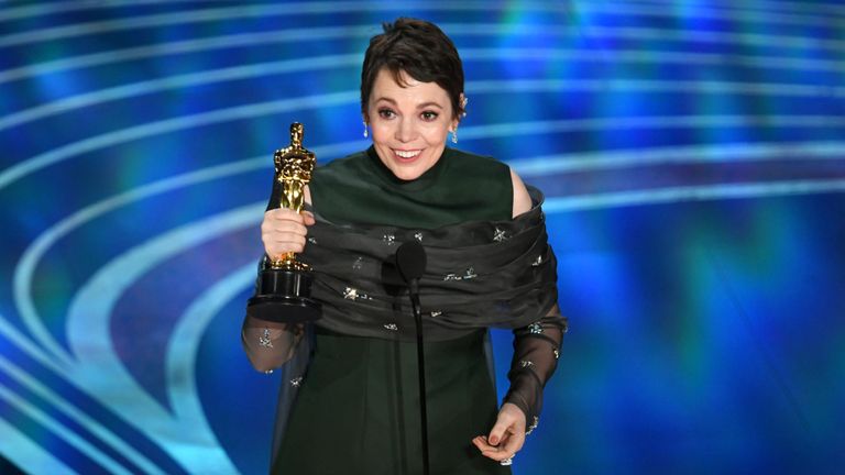 Oscar 2019: “Nữ hoàng” Olivia Colman giành giải Nữ diễn viên chính xuất sắc nhất