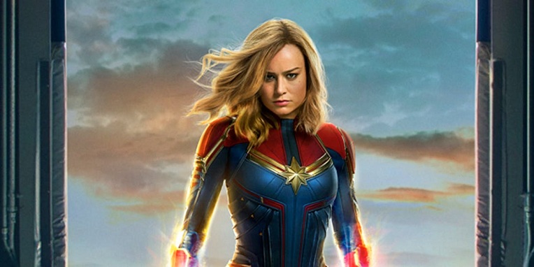 Captain Marvel: Brie Larson “tay đôi” cả vũ trụ