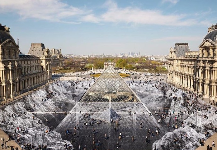 Bảo tàng Louvre sắp sụp xuống nhờ… hiệu ứng ảo ảnh