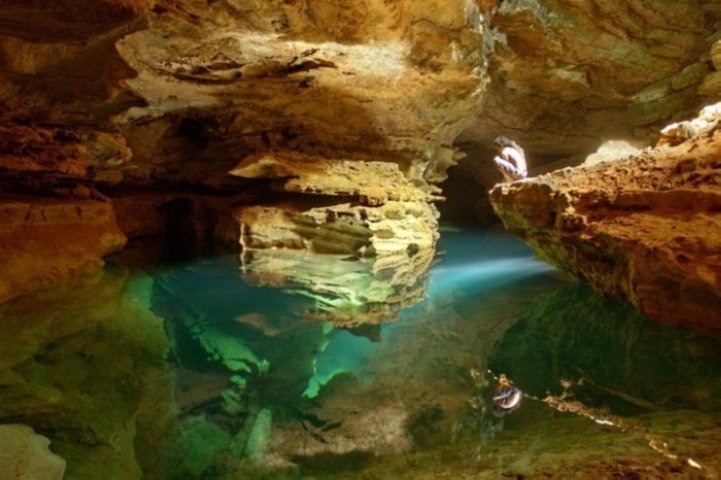 Phát hiện thêm hệ thống hang động bí ẩn, sông ngầm sâu tới 93m tại Sơn Đoòng