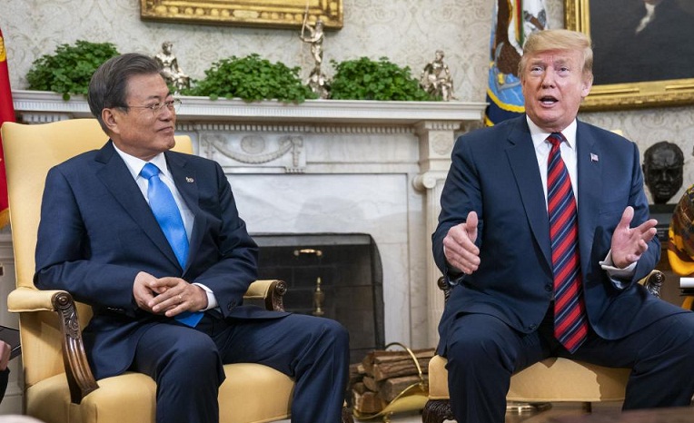 Donald Trump sẵn sàng gặp thượng đỉnh Kim Jong-un lần ba