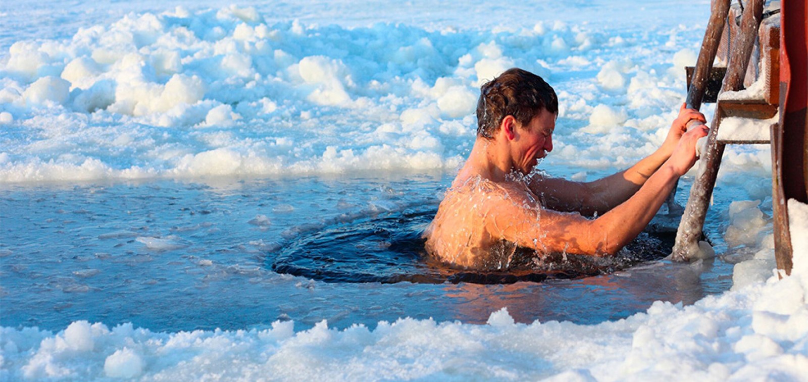 Phần Lan - quốc gia hạnh phúc nhất thế giới nhờ… bơi trong băng