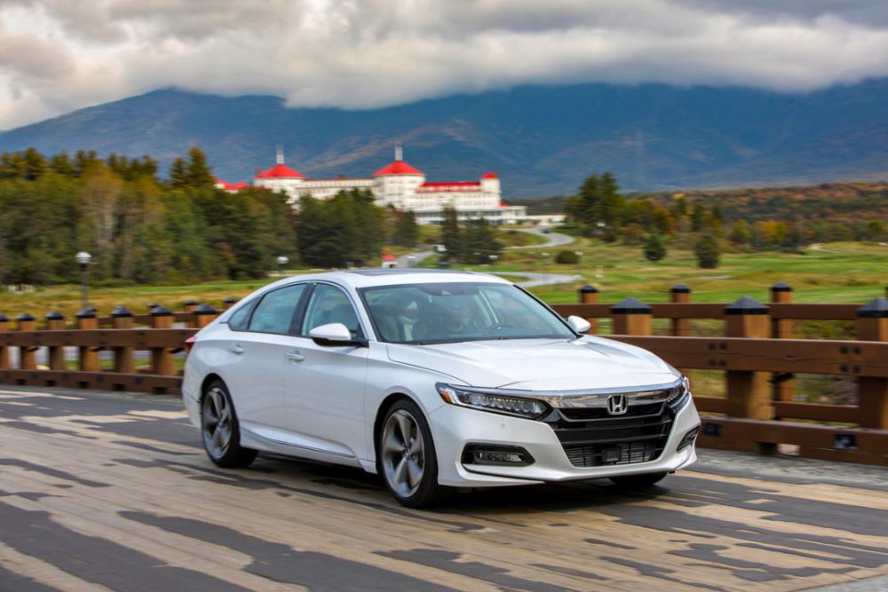 Honda giảm sản lượng Accord và Civic vì khách hàng thích SUV
