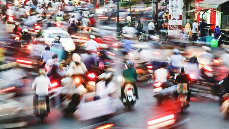 Hà Nội tính cấm xe máy trước năm 2030