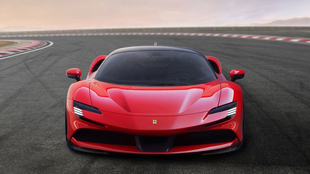 Ferrari ra mắt siêu xe hybrid 986 mã lực