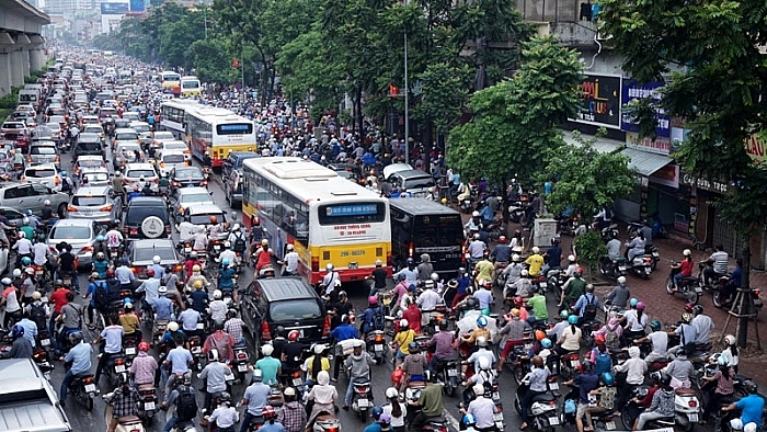 Hà Nội: Taxi, xe tải bị cấm hoạt động giờ cao điểm tại 11 tuyến phố 