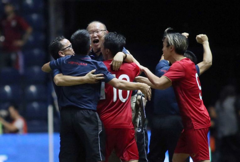 King’s Cup 2019: Việt Nam đả bại Thái Lan vào phút bù giờ cuối cùng