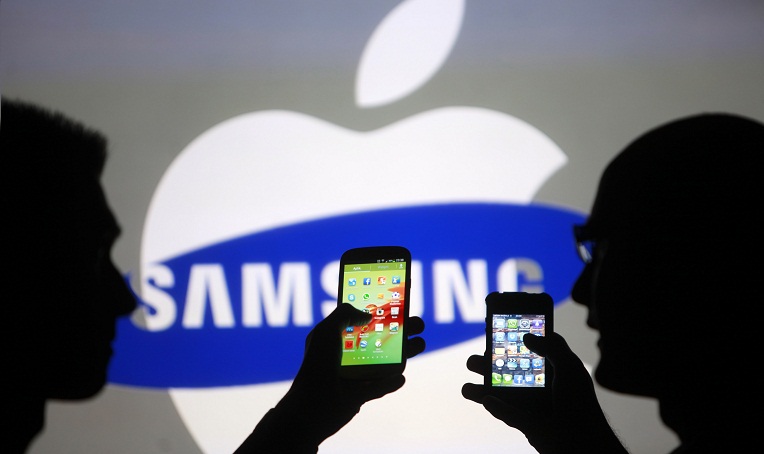 Apple áp đảo Samsung trên thị trường smartphone cao cấp