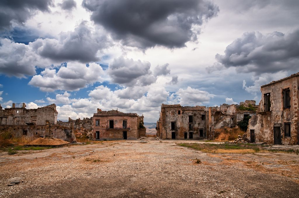Thị trấn ma Sicilian: hồi sinh để không rơi vào quên lãng
