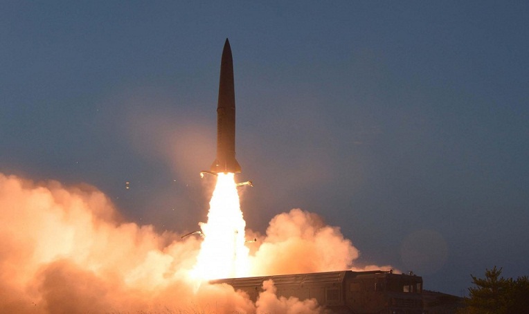 Triều Tiên lần thứ 5 phóng tên lửa xuống vùng biển Nhật Bản