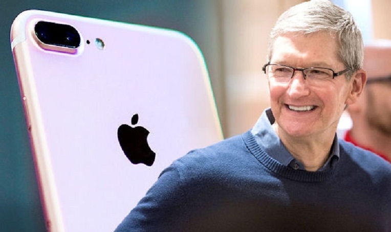 Apple mừng úm khi iPhone, MacBook thoát thuế 10% 