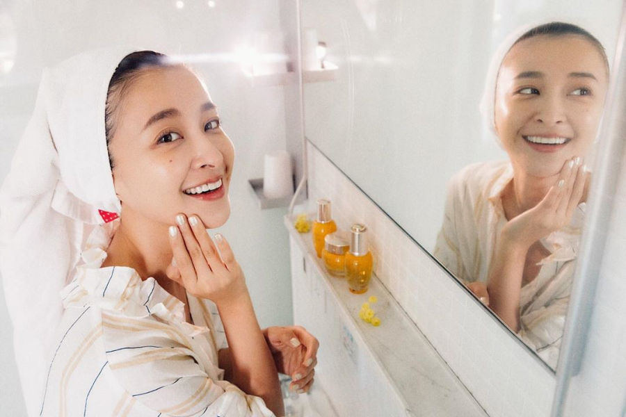 Rửa mặt bằng Sparkling water để da đẹp hơn mỗi ngày?